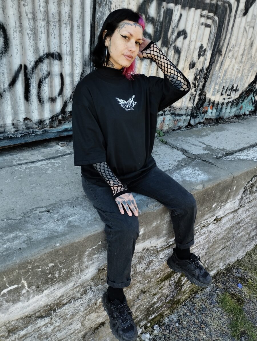 Remera Oversize "Lost Familiar" - Image 5